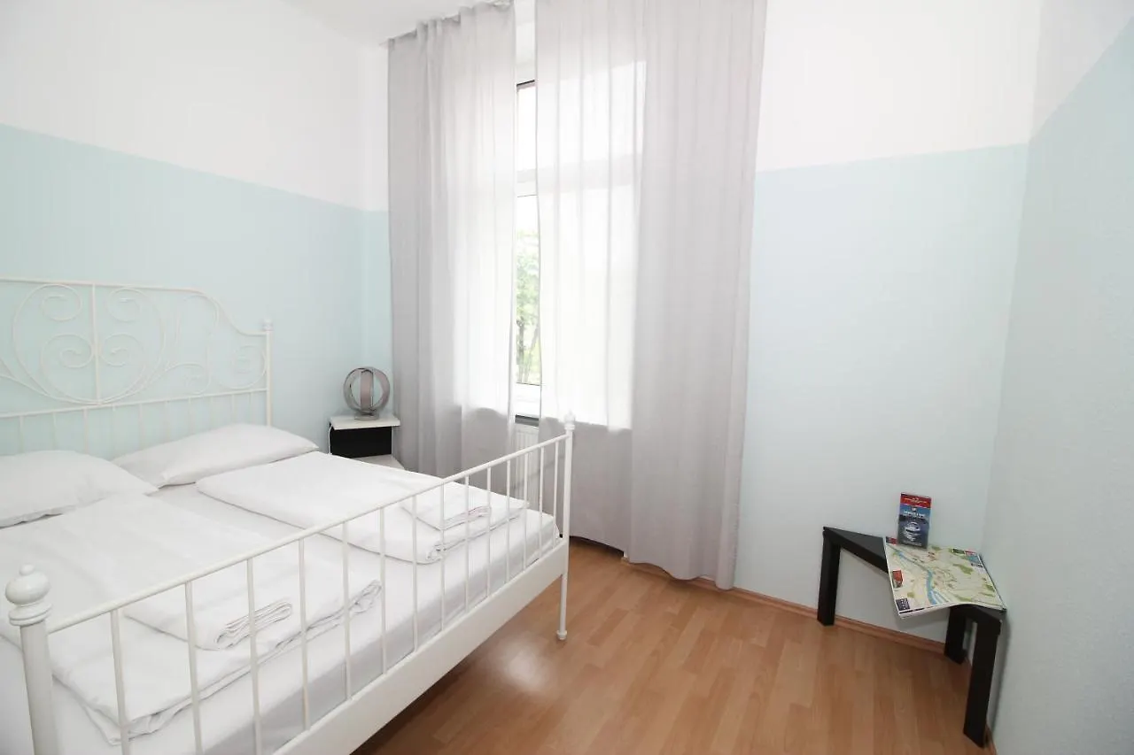 Mainhatten Apartment Frankfurt am Main Germany